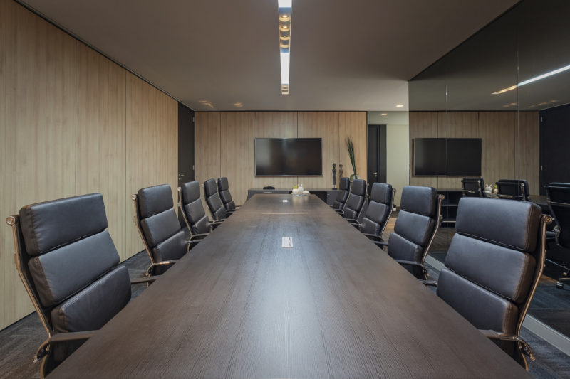 Corporativo – AMG Mineradora – Vila Serra